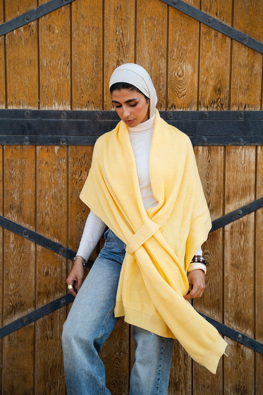 The Motion shawl in Butter yellow