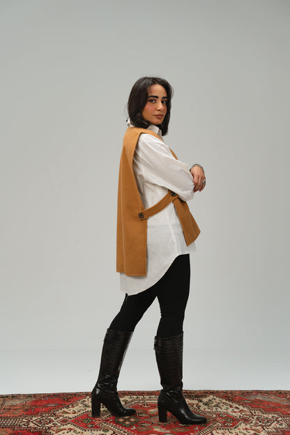 Camel Bind Vest